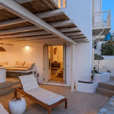 Дом отдыха Supreme House With Views & Pool & Parking Mykonos Town
