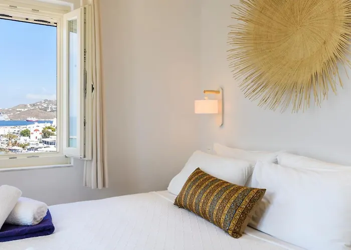 Supreme House With Views & Pool & Parking 度假居 *