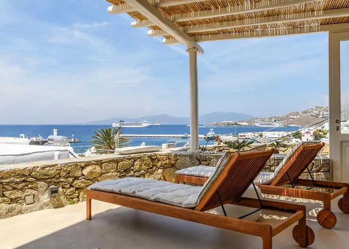 Supreme House With Views & Pool & Parking